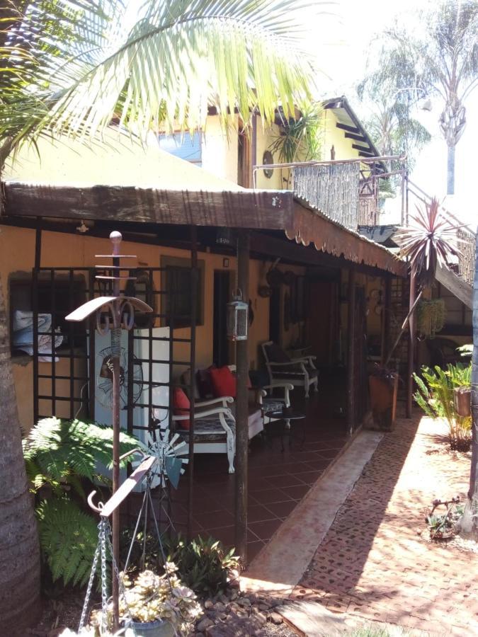 Africas Eden Guesthouse Mookgophong Exterior photo